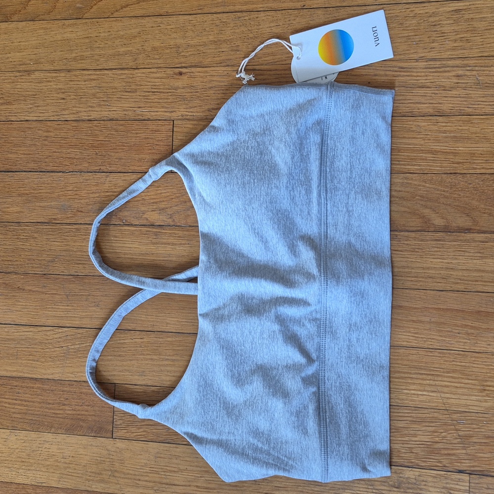 Vuori Long Line Elevation Bra in Light Grey Heather